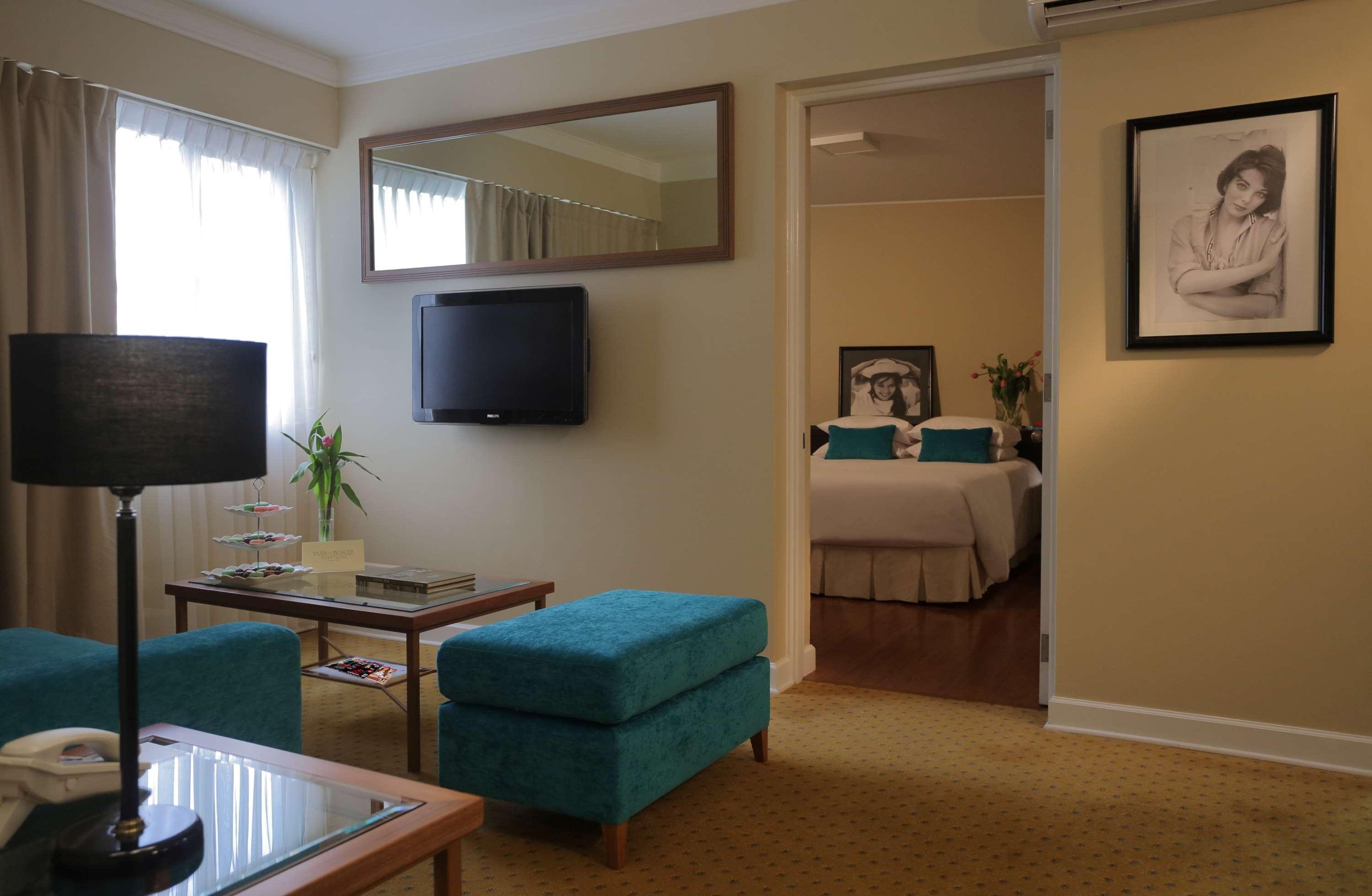 Radisson Hotel Plaza Del Bosque Лима Екстериор снимка