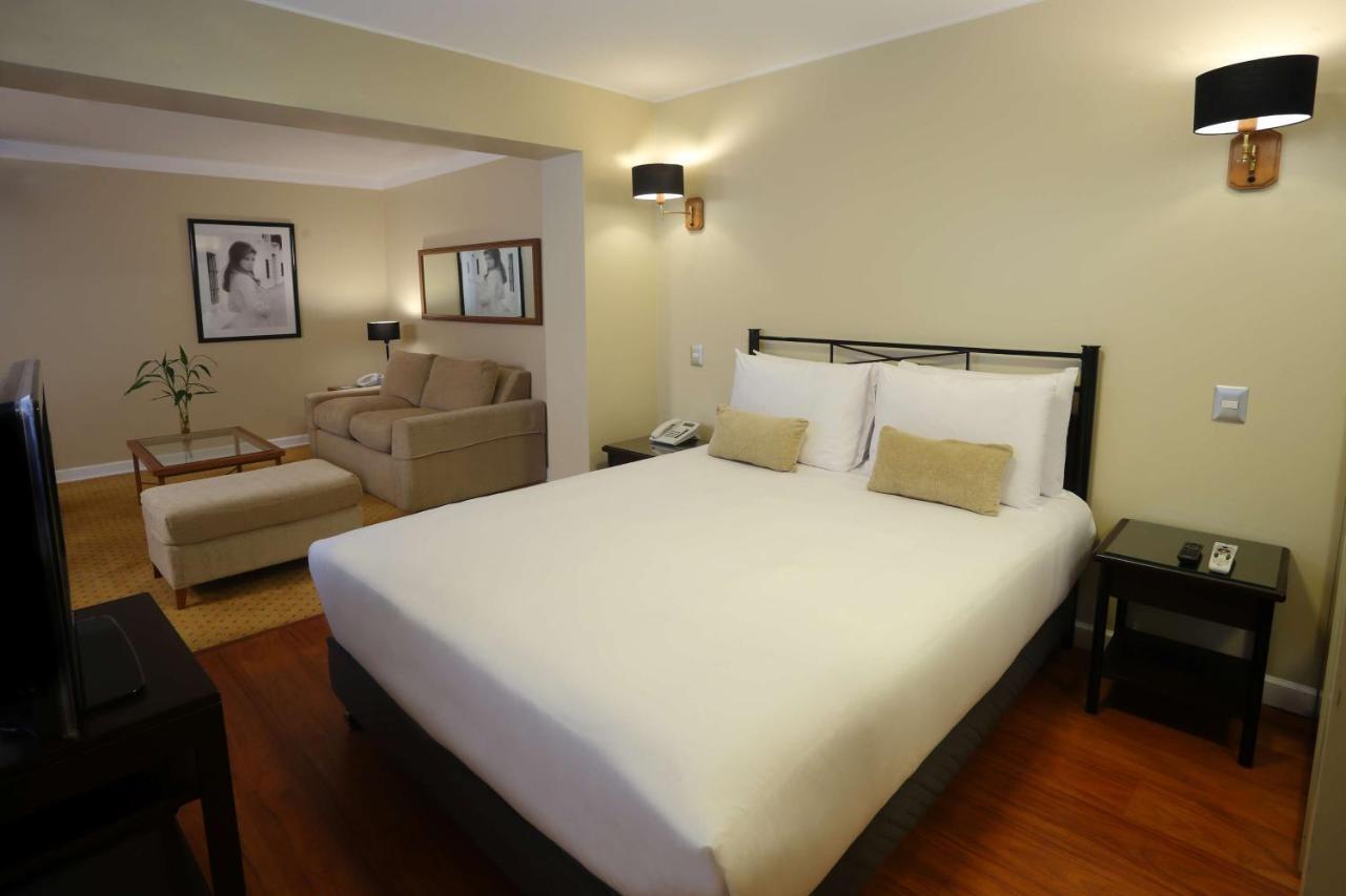 Radisson Hotel Plaza Del Bosque Лима Екстериор снимка